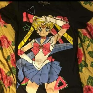 ❌SOLD❌ Sailor moon shirt